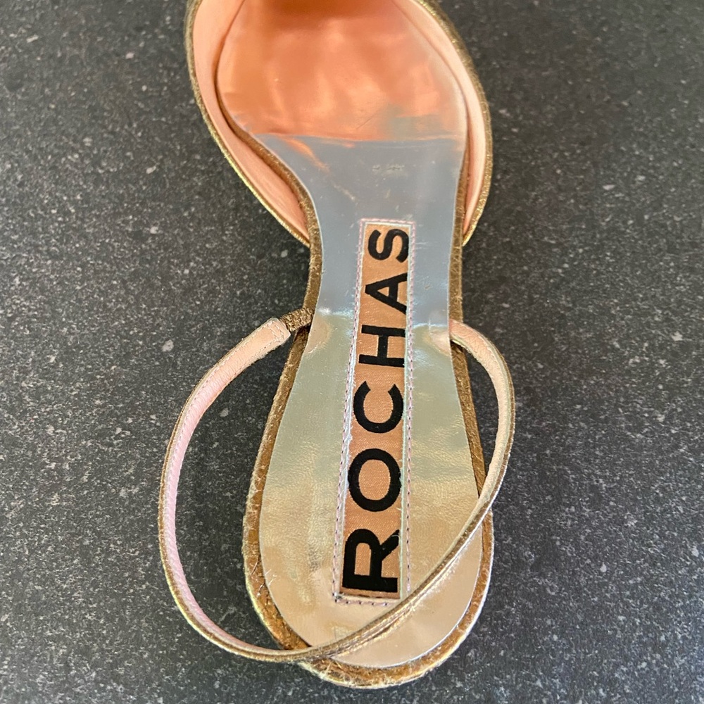 Gold Rochas flat with slingback
